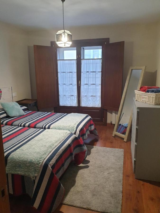 Apartamento Cine Colon リバデオ エクステリア 写真