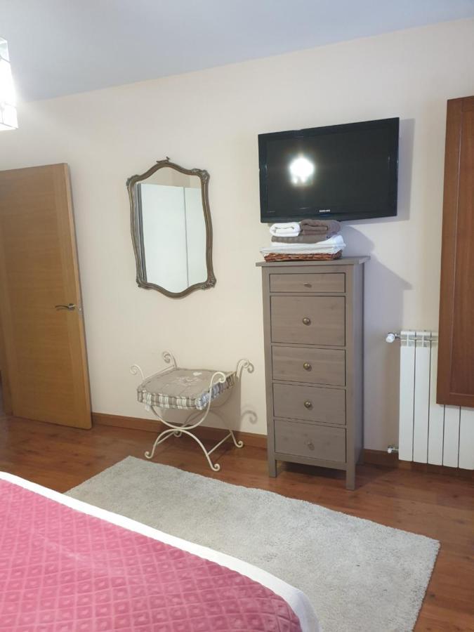 Apartamento Cine Colon リバデオ エクステリア 写真