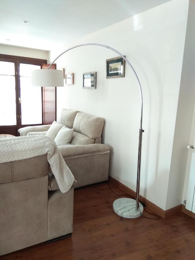 Apartamento Cine Colon リバデオ エクステリア 写真