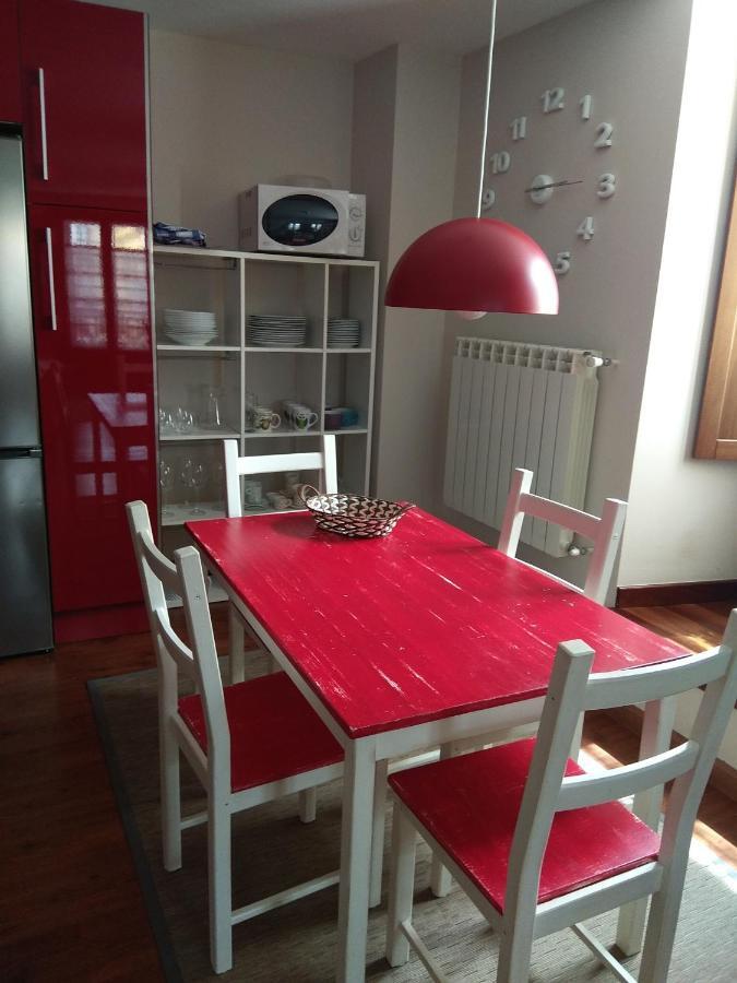 Apartamento Cine Colon リバデオ エクステリア 写真